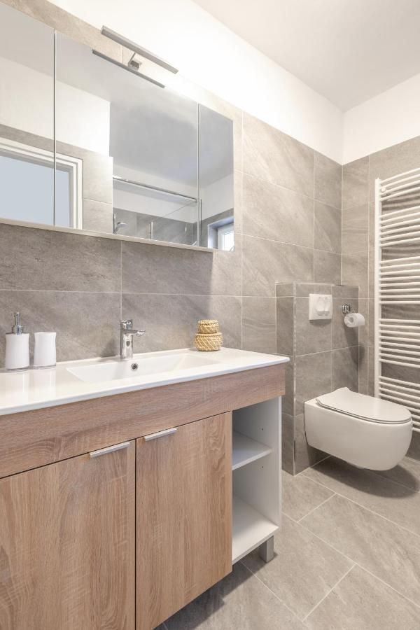 Apartment Pavle *