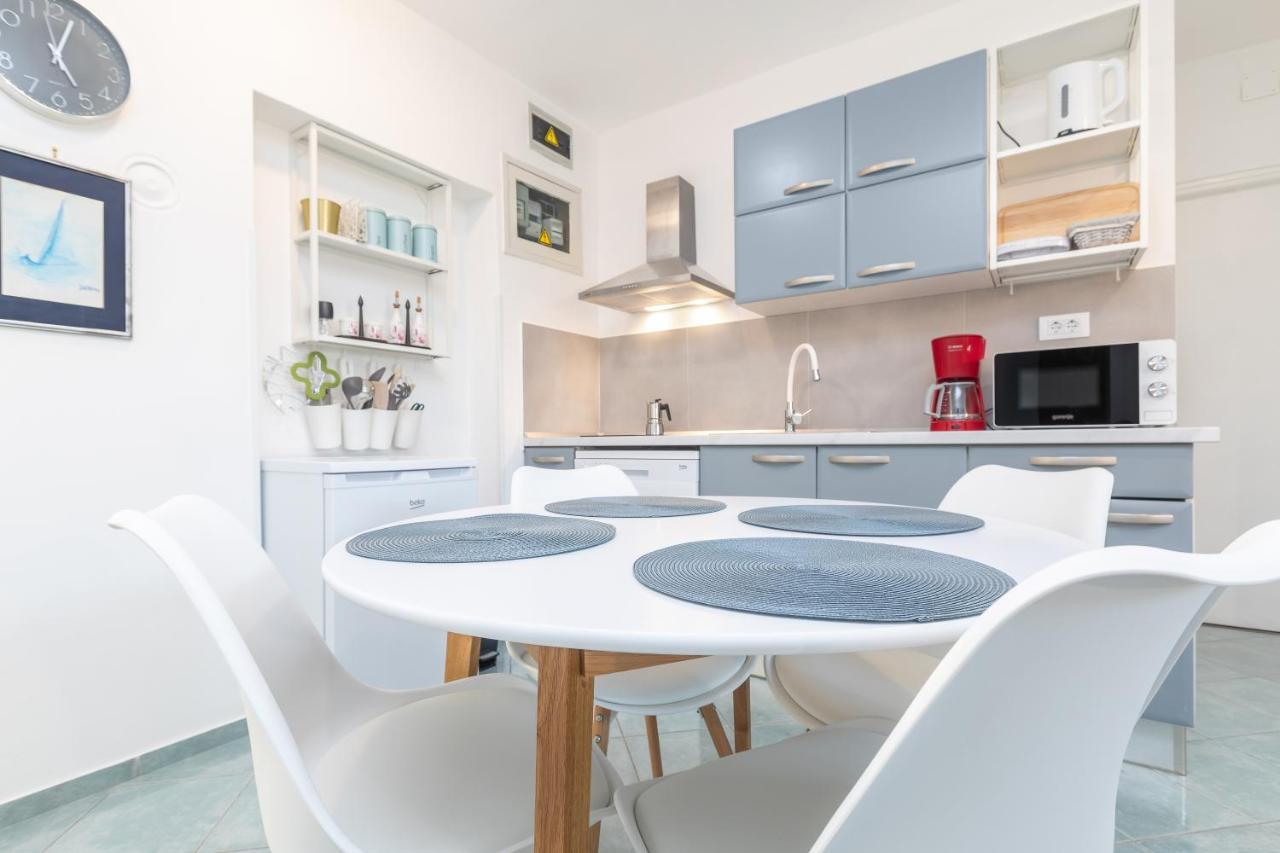 Pavle Apartment *